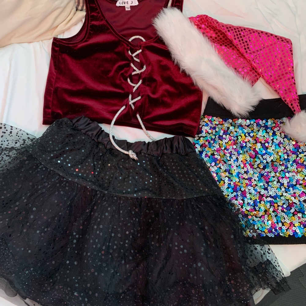 NEW YEAR’S party bundle!!